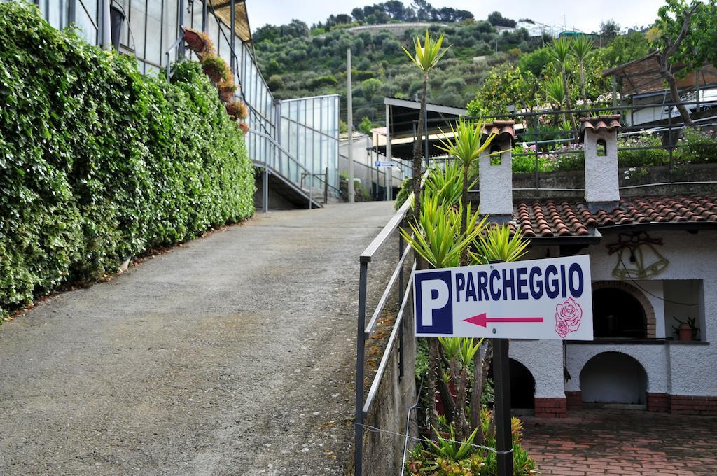 Le Rose Villa San Biagio della Cima Buitenkant foto